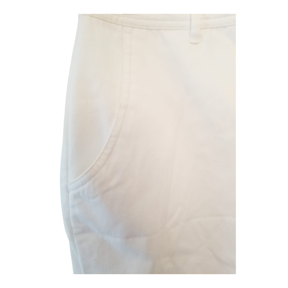 Studio Works White Capri Shorts Women's size 12P 32 Inseam 12 in NWT - Picture 4 of 10